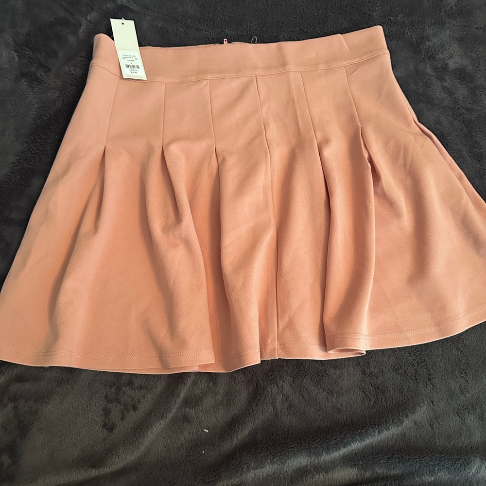 Francesca's Collections Pink Mini Skater Skirt